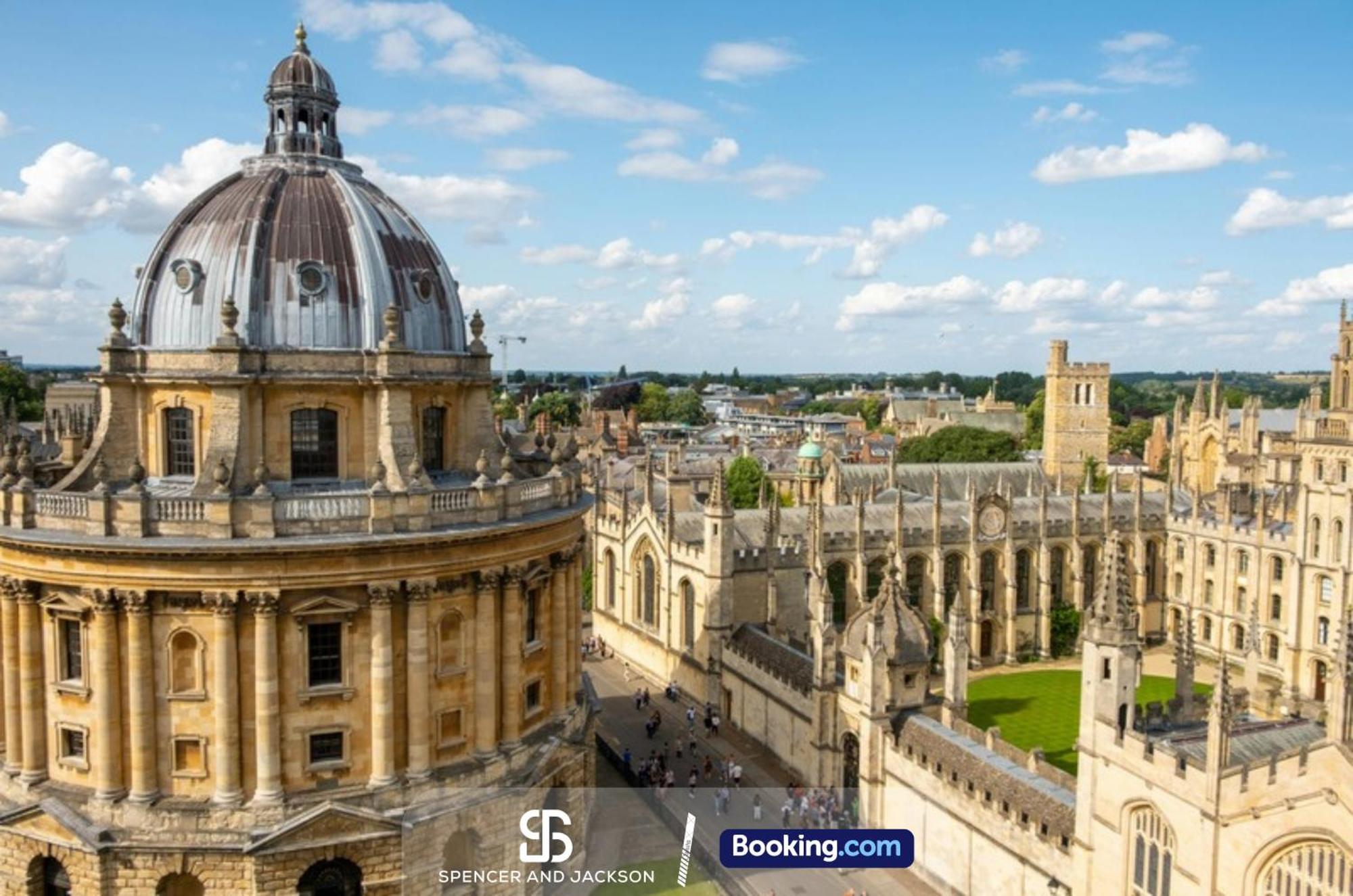 1 Bedroom City Centre Apartment Near The University And Bodleian Library By Spencer And Jackson Short Lets & Serviced Accommodation Oxford Extérieur photo